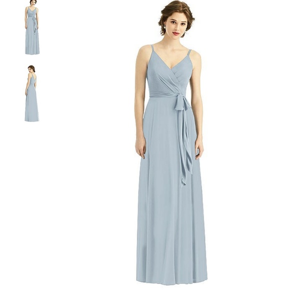 Light Blue formal dress - Picture 1 of 7
